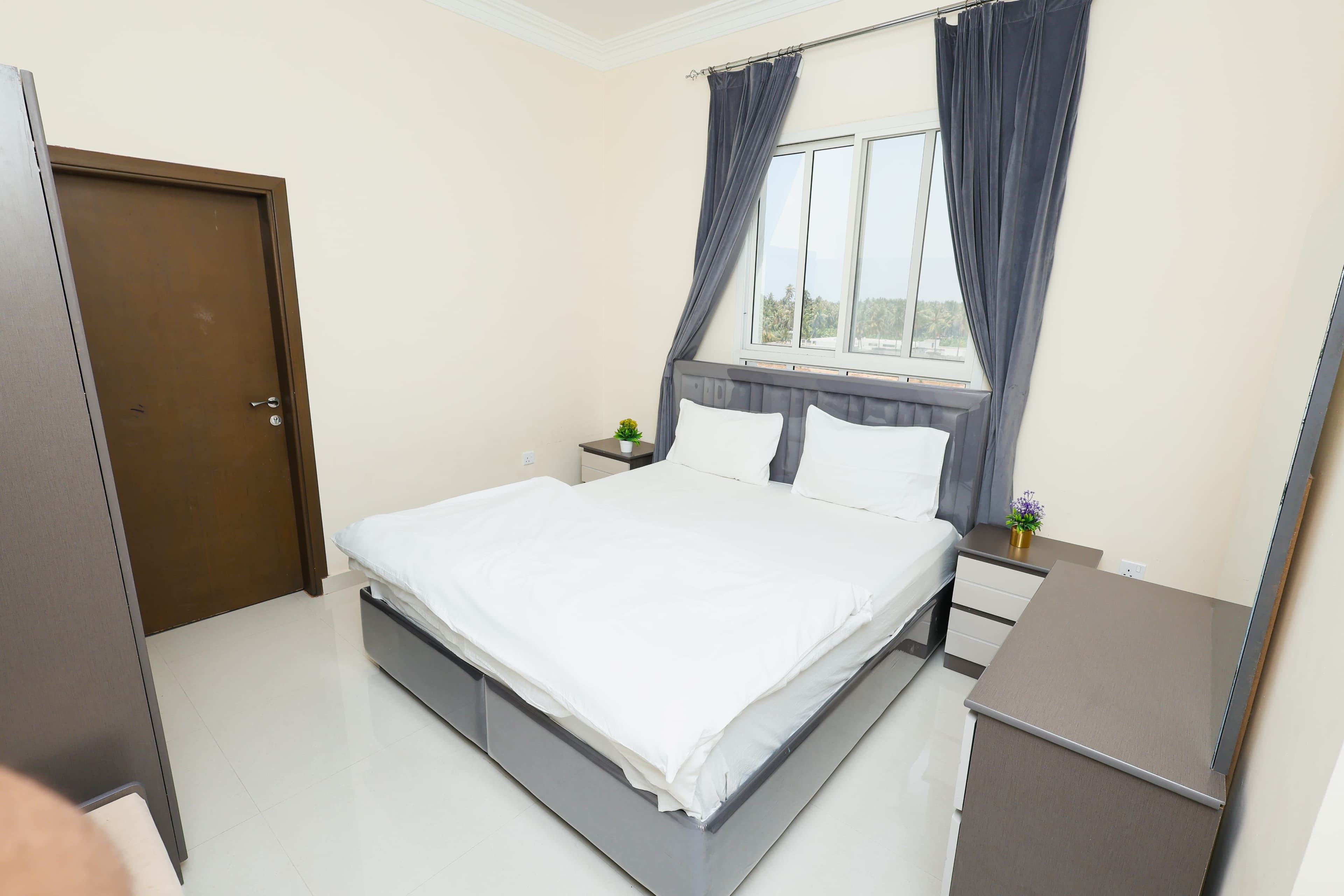 إطلالة الشرفة من شقة بغرفتين ، صلالة الوسطى - نسائم صلاله للأجنحة والشقق الفاخرة